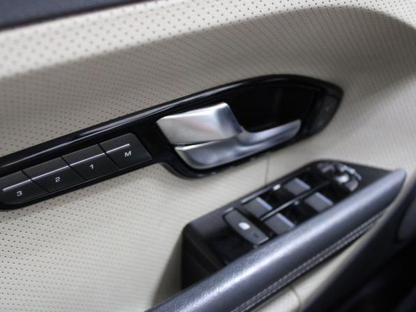 Land Rover Range Rover Evoque I с пробегом 2013 года, цена 1 689 900 рублей, 173480 км, внедорожник, Автокод Объявления