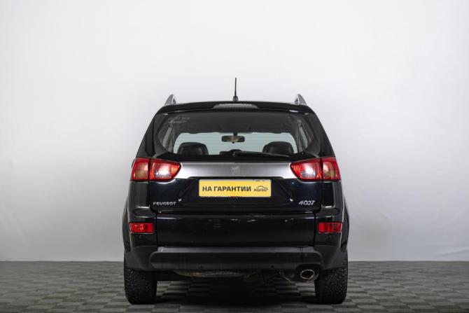 Peugeot 4007 с пробегом 2008 года, цена 1 209 000 рублей, 215000 км, внедорожник, Автокод Объявления