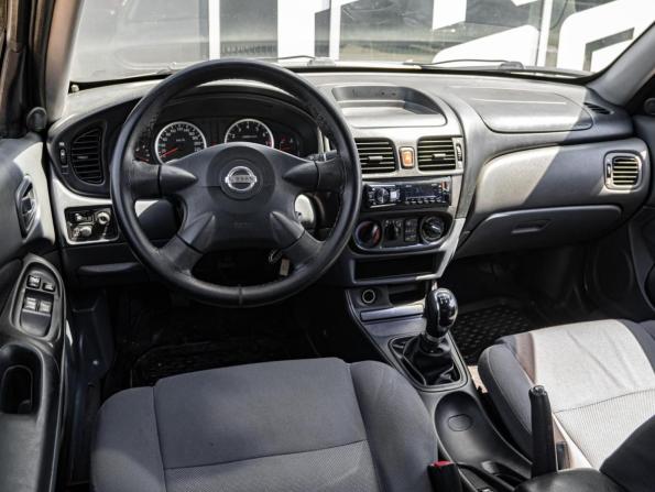 Nissan Almera II (N16) Рестайлинг с пробегом 2005 года, цена 380 000 рублей, 211230 км, седан, Автокод Объявления