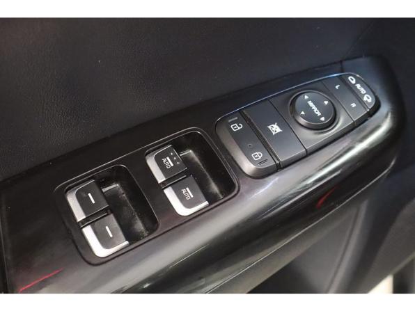 Kia Sportage IV Рестайлинг с пробегом 2021 года, цена 2 649 000 рублей, 103746 км, внедорожник, Автокод Объявления