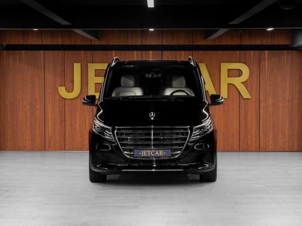 Mercedes-Benz V-Класс III (W447) Рестайлинг 2 с пробегом 2026 года, цена 14 600 000 рублей, 16 км, минивэн, Автокод Объявления