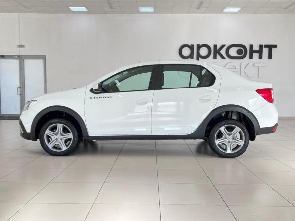 Renault Logan II Рестайлинг с пробегом 2021 года, цена 1 280 000 рублей, 47851 км, седан, Автокод Объявления