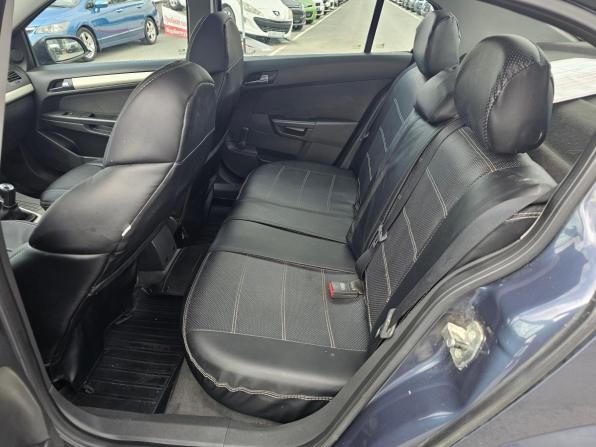 Opel Astra H Рестайлинг с пробегом 2008 года, цена 410 000 рублей, 168731 км, седан, Автокод Объявления