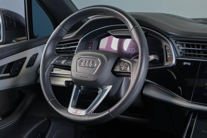 Audi Q7 II (4M) с пробегом 2020 года, цена 7 859 000 рублей, 55000 км, внедорожник, Автокод Объявления