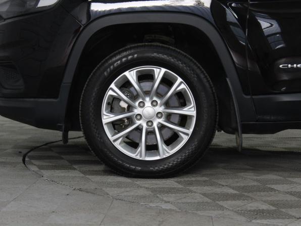 Jeep Cherokee V (KL) Рестайлинг с пробегом 2018 года, цена 2 293 000 рублей, 68483 км, внедорожник, Автокод Объявления