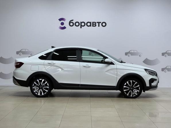 Lada (ВАЗ) Vesta I Рестайлинг (NG) с пробегом 2023 года, цена 1 290 000 рублей, 57066 км, седан, Автокод Объявления