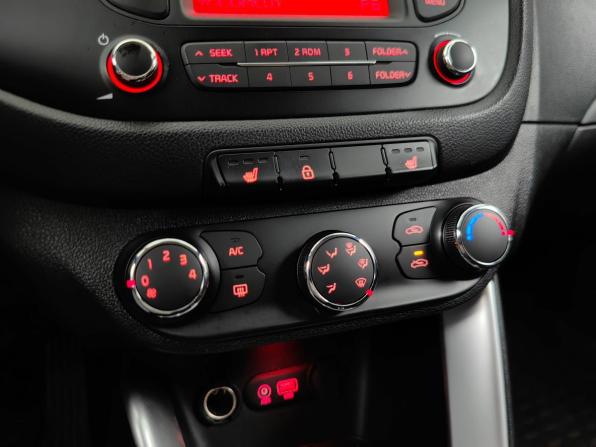 Kia Ceed II Рестайлинг с пробегом 2016 года, цена 1 051 000 рублей, 173139 км, универсал, Автокод Объявления
