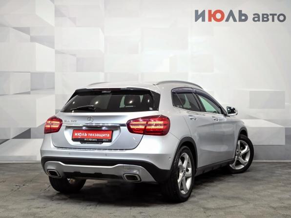 Mercedes-Benz GLA I (X156) Рестайлинг с пробегом 2018 года, цена 2 200 000 рублей, 45605 км, внедорожник, Автокод Объявления