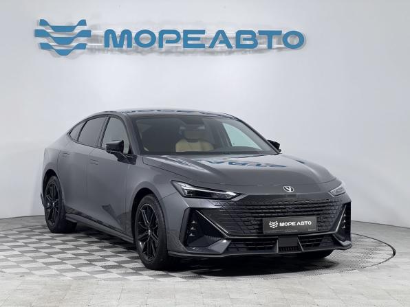 Changan UNI-V I с пробегом 2023 года, цена 2 480 000 рублей, 20742 км, лифтбек, Автокод Объявления