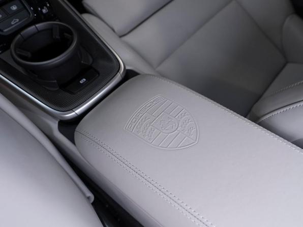 Porsche 911 VIII (992) с пробегом 2020 года, цена 16 250 000 рублей, 4824 км, купе, Автокод Объявления