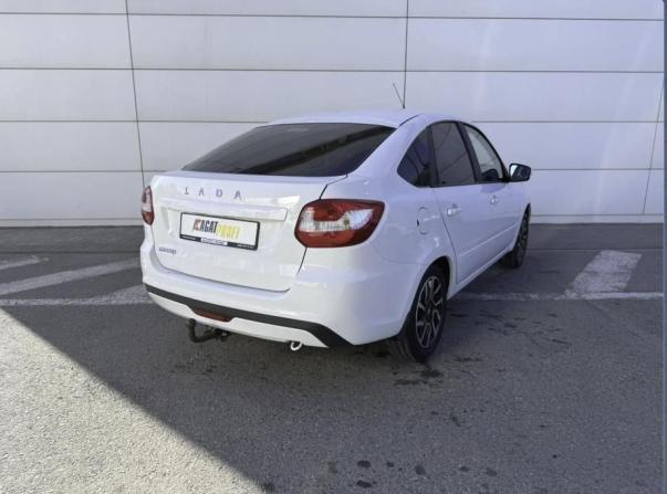 Lada (ВАЗ) Granta I Рестайлинг с пробегом 2022 года, цена 800 000 рублей, 67785 км, лифтбек, Автокод Объявления