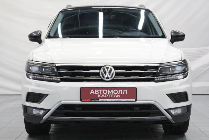 Volkswagen Tiguan II с пробегом 2019 года, цена 2 199 000 рублей, 179915 км, внедорожник, Автокод Объявления