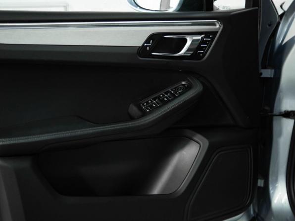 Porsche Macan I Рестайлинг с пробегом 2020 года, цена 4 650 000 рублей, 67000 км, внедорожник, Автокод Объявления