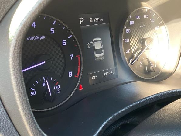 Hyundai Solaris II Рестайлинг с пробегом 2021 года, цена 1 700 000 рублей, 87798 км, седан, Автокод Объявления