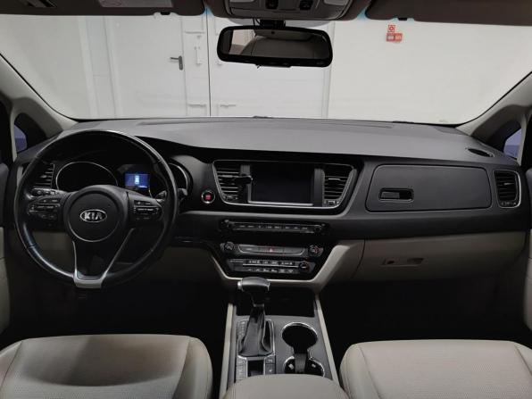 Kia Carnival III с пробегом 2020 года, цена 2 750 000 рублей, 119091 км, минивэн, Автокод Объявления