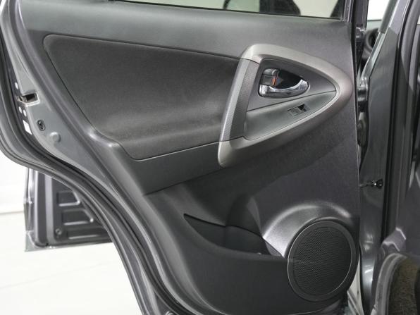 Toyota RAV4 III (XA30) с пробегом 2010 года, цена 1 410 000 рублей, 230000 км, внедорожник, Автокод Объявления