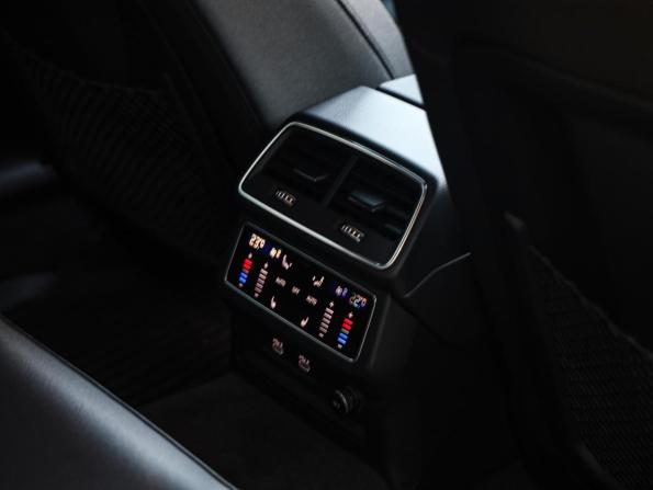 Audi A6 V (C8) с пробегом 2021 года, цена 4 099 000 рублей, 99976 км, седан, Автокод Объявления