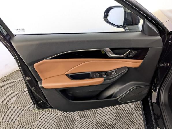 Bestune B70 I с пробегом 2023 года, цена 1 750 000 рублей, 86880 км, лифтбек, Автокод Объявления