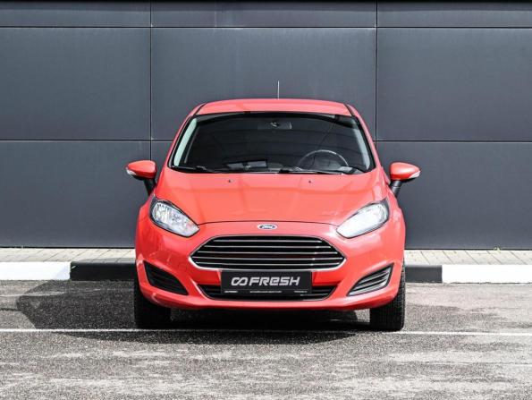 Ford Fiesta Mk6 Рестайлинг с пробегом 2018 года, цена 974 000 рублей, 76562 км, хэтчбек, Автокод Объявления