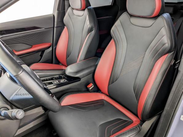 Geely Coolray I Рестайлинг с пробегом 2024 года, цена 2 125 000 рублей, 48072 км, внедорожник, Автокод Объявления