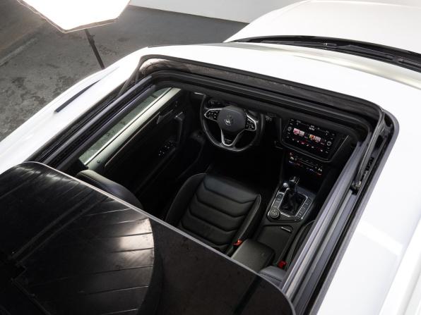 Volkswagen Tiguan II Рестайлинг с пробегом 2022 года, цена 3 490 000 рублей, 74793 км, внедорожник, Автокод Объявления