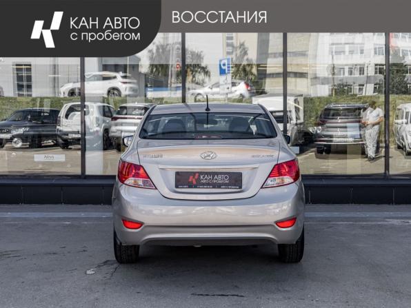 Hyundai Solaris I с пробегом 2013 года, цена 682 844 рубля, 179946 км, седан, Автокод Объявления