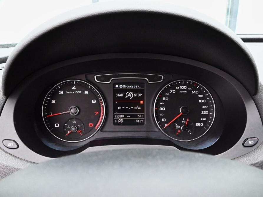 Audi Q3 I (8U) Екатеринбург  - изображение 13
