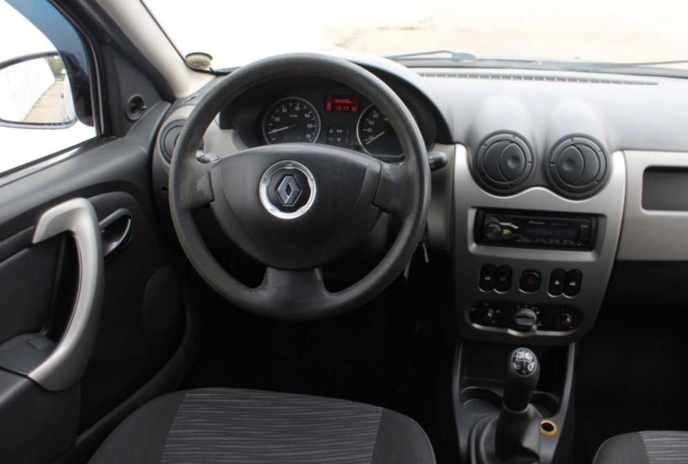 Renault Sandero I Нижний Новгород  - изображение 17