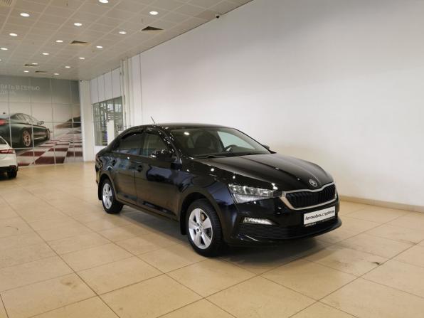 Skoda Rapid II с пробегом 2021 года, цена 1 455 150 рублей, 87831 км, лифтбек, Автокод Объявления