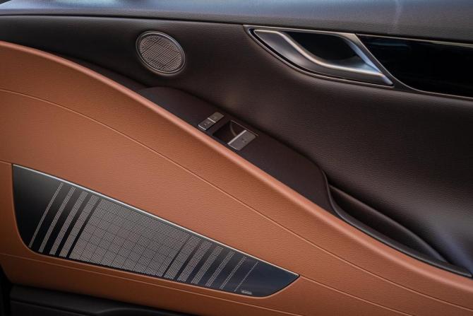 Genesis G80 II с пробегом 2024 года, цена 7 499 000 рублей, 2 км, седан, Автокод Объявления