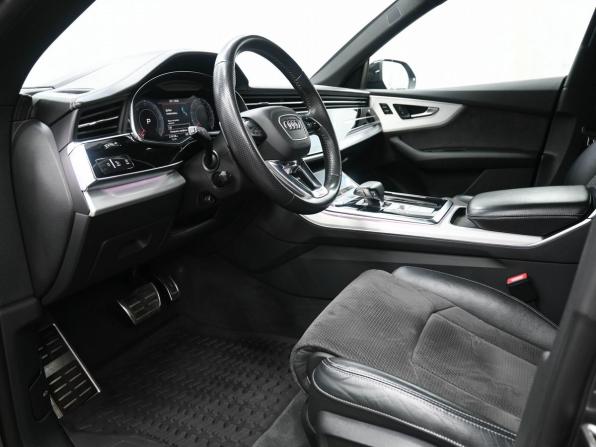 Audi Q8 I (4M) с пробегом 2019 года, цена 6 449 900 рублей, 219000 км, внедорожник, Автокод Объявления