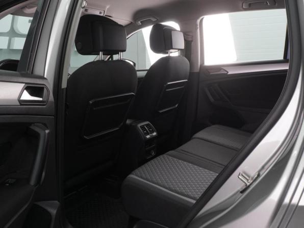 Volkswagen Tiguan II с пробегом 2018 года, цена 1 908 000 рублей, 92716 км, внедорожник, Автокод Объявления