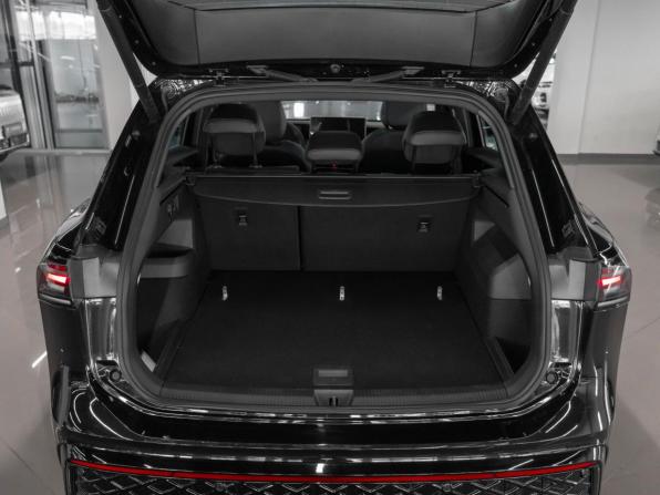 Volkswagen Tiguan III (China Market) с пробегом 2026 года, цена 4 640 000 рублей, 22 км, внедорожник, Автокод Объявления