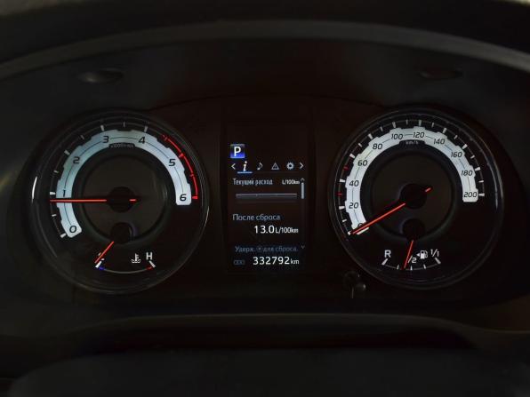 Toyota Hilux VIII с пробегом 2019 года, цена 3 284 995 рублей, 332757 км, offers.body_type.unknown, Автокод Объявления