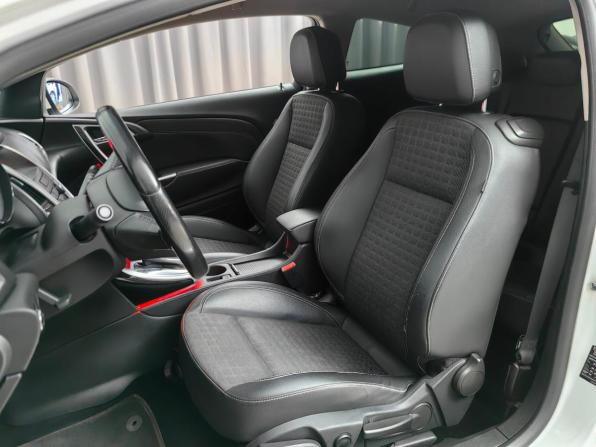 Opel Astra J Рестайлинг с пробегом 2012 года, цена 649 000 рублей, 165000 км, хэтчбек, Автокод Объявления