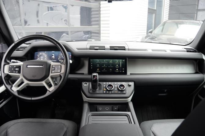 Land Rover Defender II с пробегом 2021 года, цена 4 795 000 рублей, 76123 км, внедорожник, Автокод Объявления