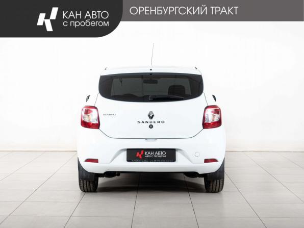 Renault Sandero II с пробегом 2018 года, цена 1 020 000 рублей, 82000 км, хэтчбек, Автокод Объявления