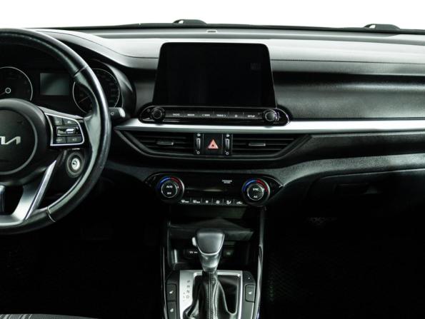 Kia Cerato IV Рестайлинг с пробегом 2022 года, цена 1 999 585 рублей, 76000 км, седан, Автокод Объявления