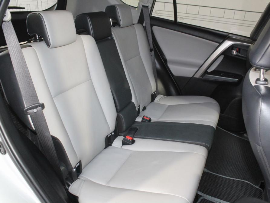 Toyota RAV4 IV (XA40) Рестайлинг Москва  - изображение 26