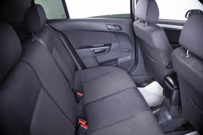Opel Astra H Рестайлинг с пробегом 2012 года, цена 699 000 рублей, 148800 км, хэтчбек, Автокод Объявления