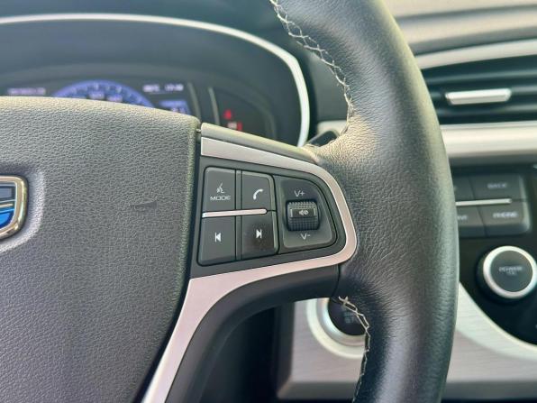 Geely Atlas I с пробегом 2019 года, цена 1 567 000 рублей, 115927 км, внедорожник, Автокод Объявления