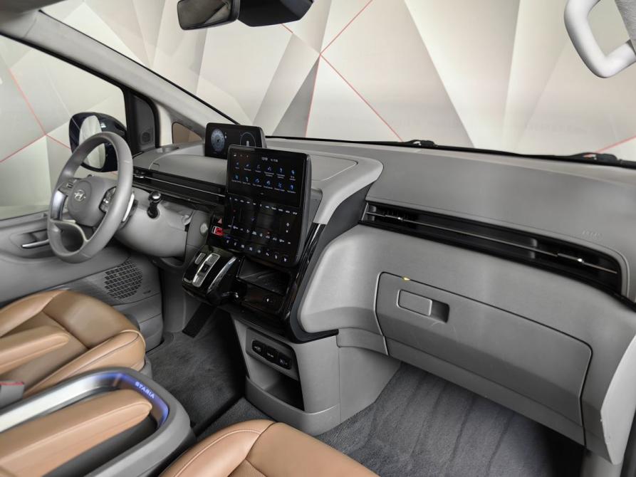 Hyundai Staria I Москва  - изображение 13