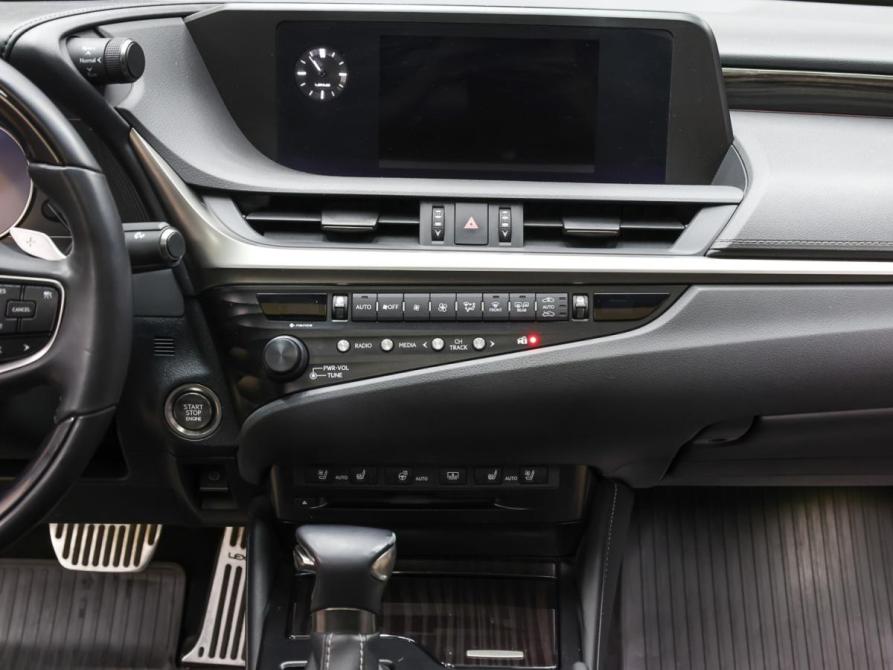 Lexus ES VII Москва  - изображение 15