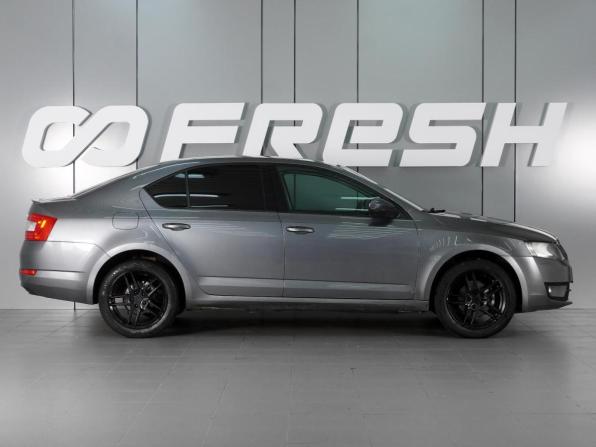 Skoda Octavia III (A7) с пробегом 2014 года, цена 779 000 рублей, 305768 км, лифтбек, Автокод Объявления