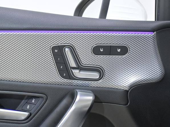 Mercedes-Benz A-Класс IV (W177) с пробегом 2020 года, цена 3 280 000 рублей, 47223 км, седан, Автокод Объявления