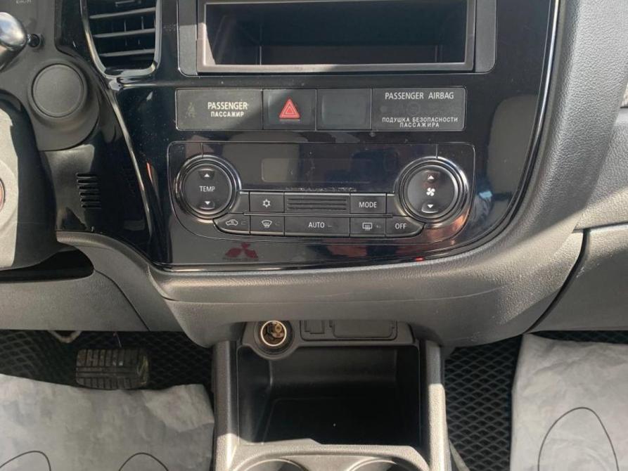 Mitsubishi Outlander III Рестайлинг 2 Ногинск  - изображение 19