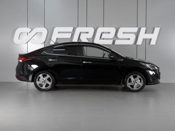 Hyundai Accent V Рестайлинг с пробегом 2021 года, цена 1 879 000 рублей, 84318 км, седан, Автокод Объявления