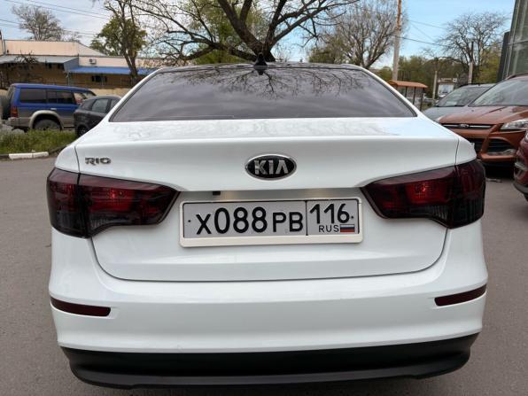 Kia Rio III Рестайлинг с пробегом 2016 года, цена 1 099 000 рублей, 107665 км, седан, Автокод Объявления