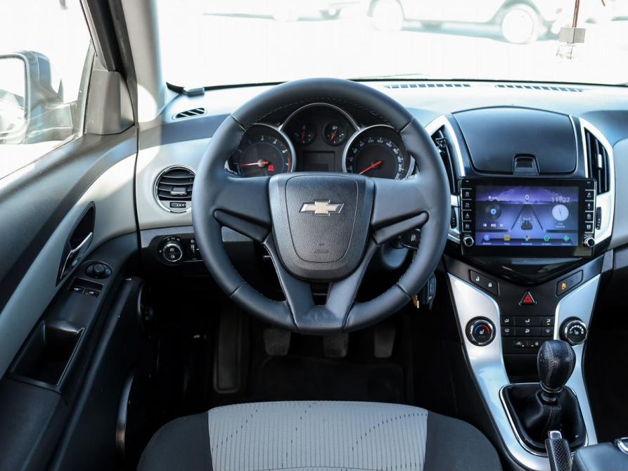 Chevrolet Cruze I Рестайлинг Ижевск  - изображение 11