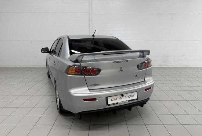 Mitsubishi Lancer X Рестайлинг с пробегом 2011 года, цена 750 000 рублей, 202458 км, седан, Автокод Объявления